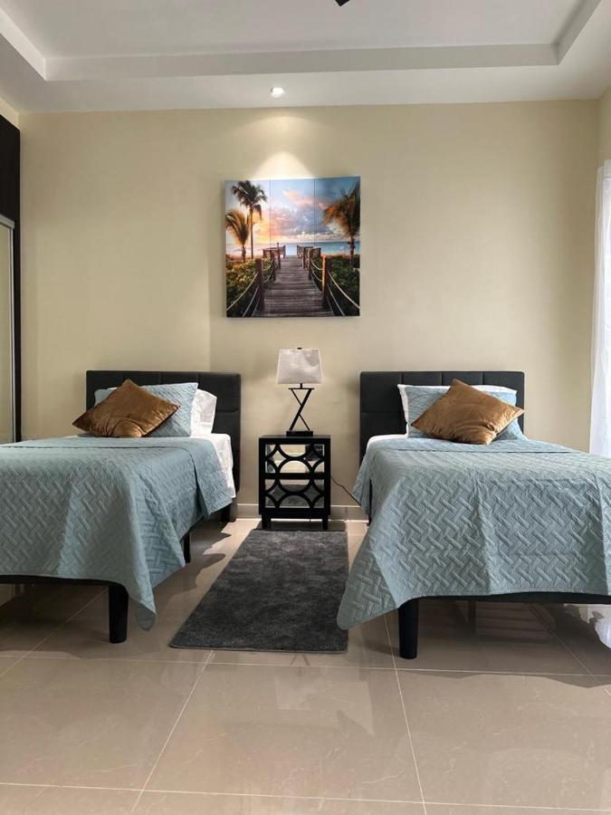 Casa Bella Vista @ Pyramid Point Villa Очо Риос Екстериор снимка